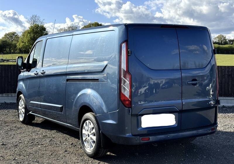 FORD TRANSIT CUSTOM