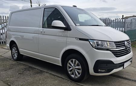 VOLKSWAGEN TRANSPORTER 2.0 TDI T28 Highline